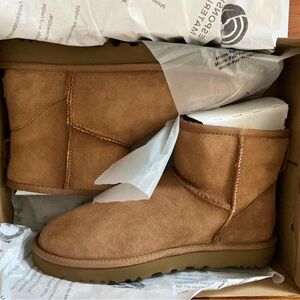 UGG Classic Mini II Boots